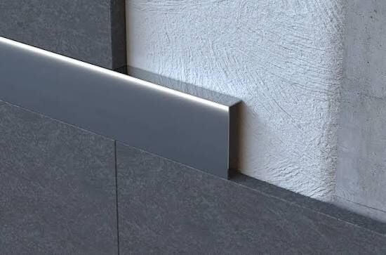 Bordür Çıta 20mm Parlak Füme 2.44mt